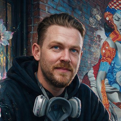 Tristan Eaton, painted by MLow as a New Yorker